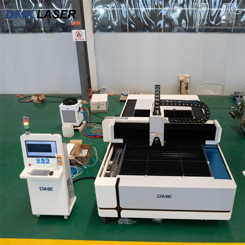 Pojedynczy stół tnący TQL-F300 – Industrial Laser Cutter For Metal recenzja i cena